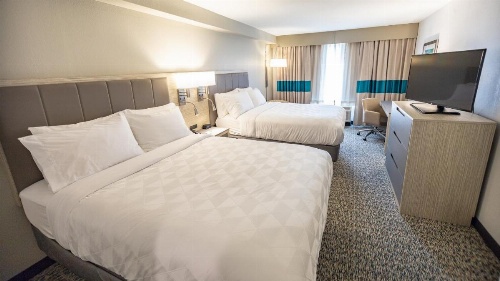 Holiday Inn Knoxville N - Merchant Drive image 12